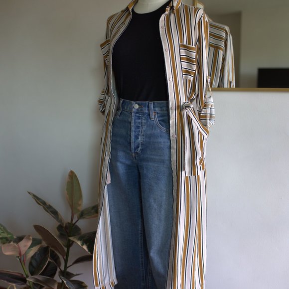 "Straight Lash" Tie and Button up Dress.  Striped Brown, Black, White, and Tan. - Picture 8 of 9